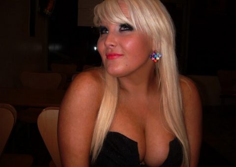 Femme de Moulins en manque de tendresse cherche rencontre